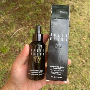 New BOBBI BROWN INTENSIVE SKIN SERUM FOUNDATION SPF 40（Shade porcelain 0）